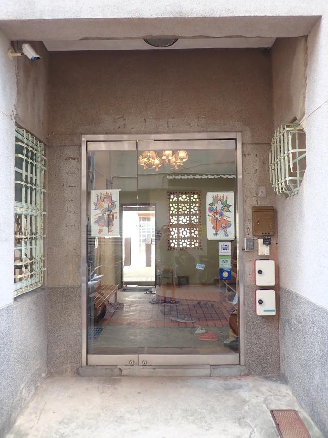 City Hut 1828 Tainan Exterior foto